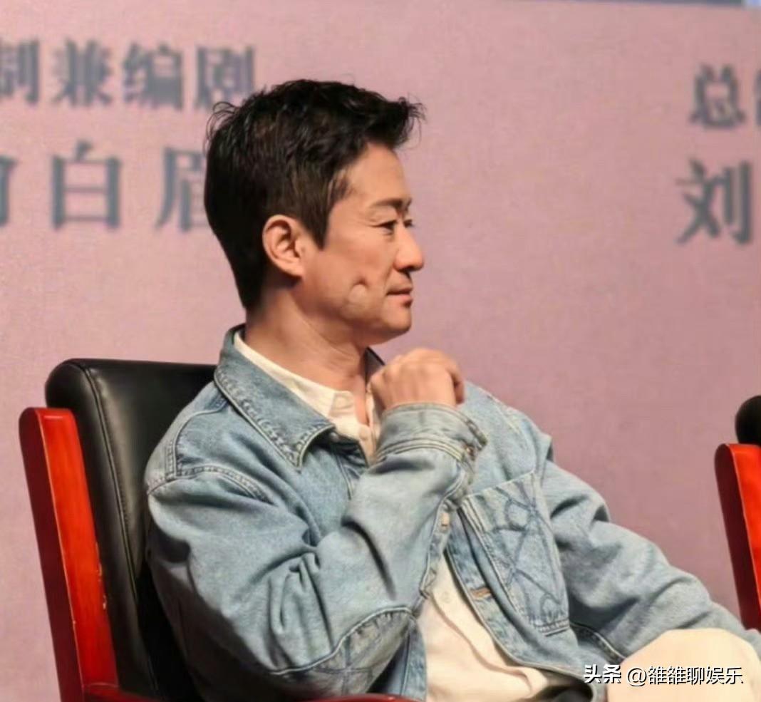 吴京，高调发文回应。

3月26日下午，吴京在社交平台发文，短短一句话，回应了大