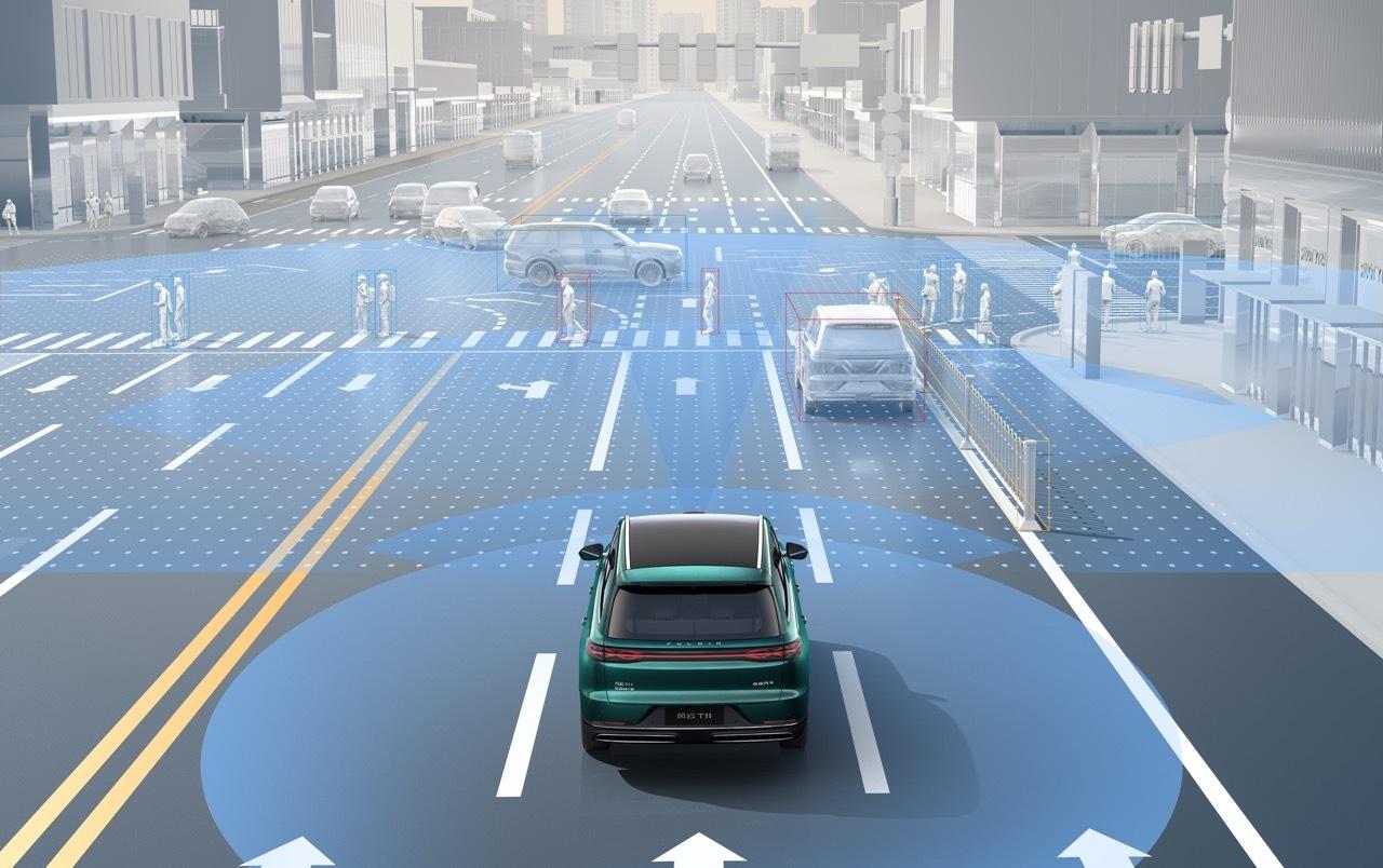 比老司机还丝滑的原来是TA看了奇瑞风云T11的千里实测鉴旗舰长测直播， 环岛车流