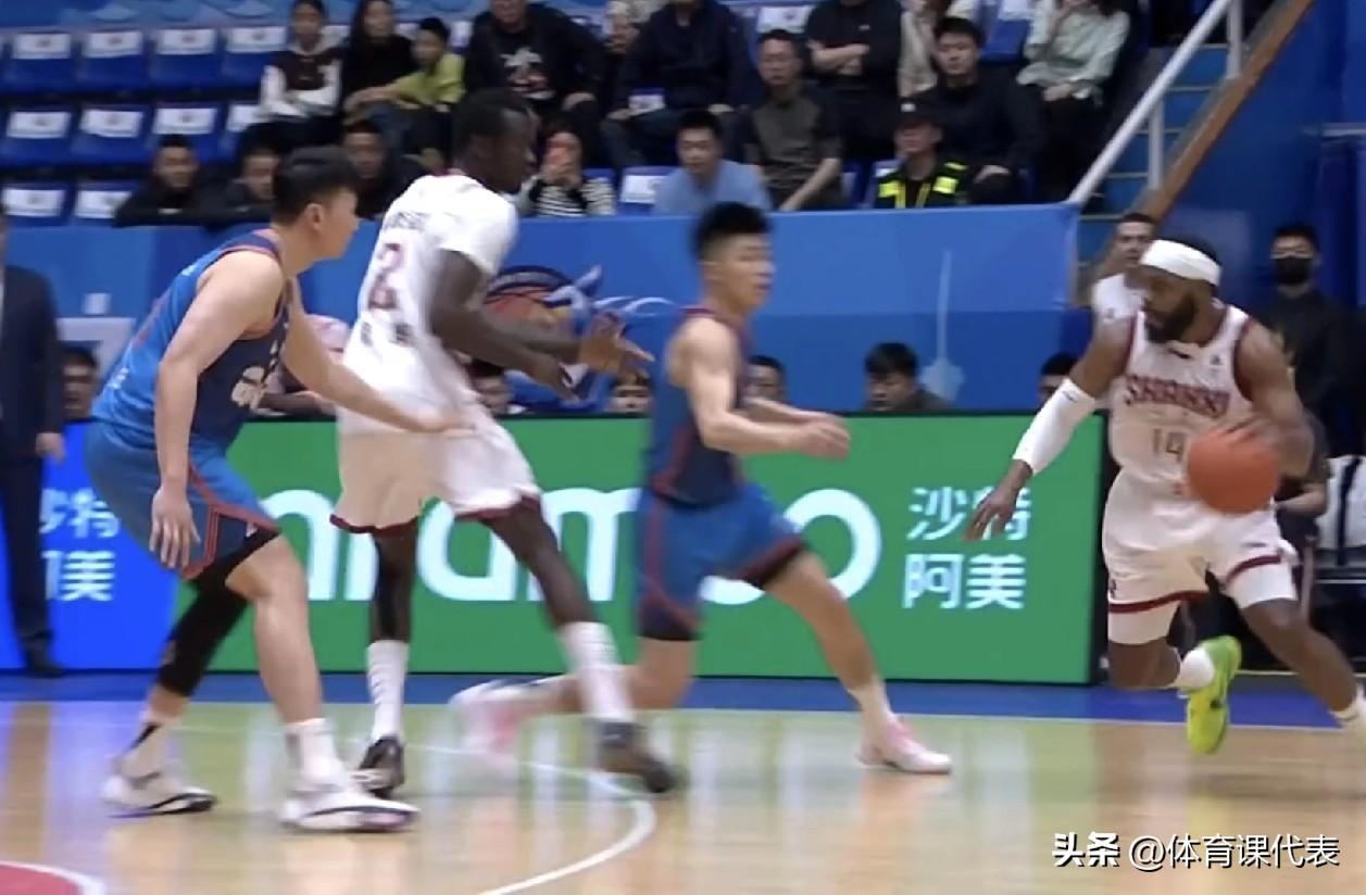 全队六人得分上双！山西男篮客场大胜送四川开赛33连败！北京时间2026年4月1日