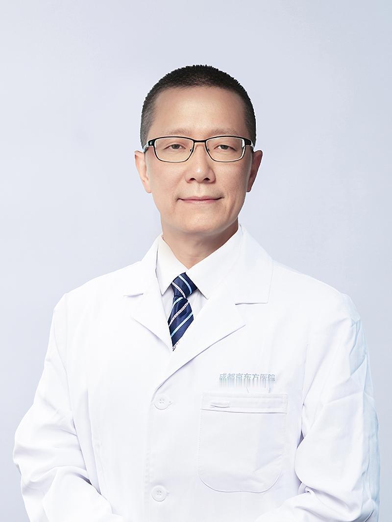 梁益建，男，汉族，1964年9月生于重庆市，中国共产党员、成都市总工会副主席（兼