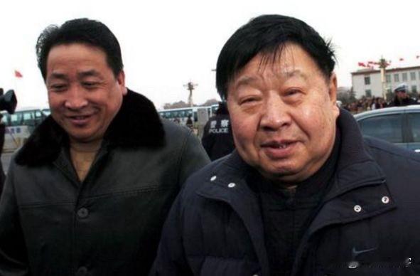 郭德纲是姜昆师叔？搞懂相声辈分，看懂两位名家的不同轨迹

江阳沽酒客看到有人问：