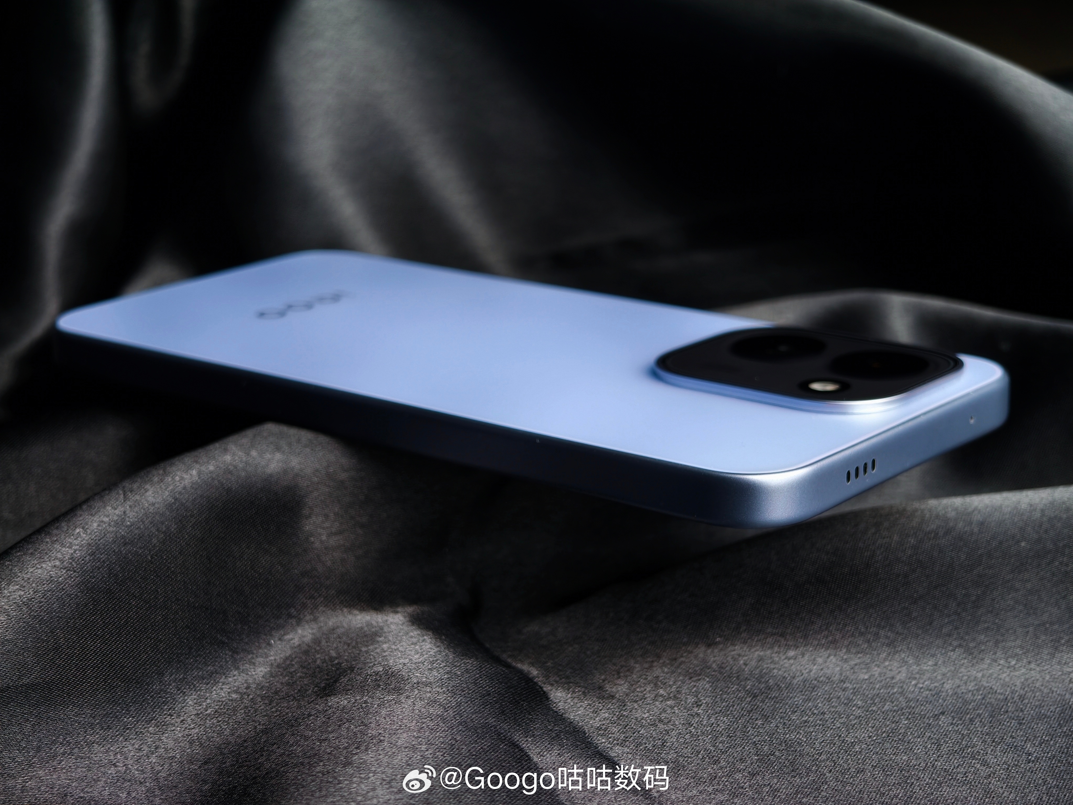 iqoo iQOO Z11到手好几天了。拍了一组美图给大家欣赏。165Hz刷新率