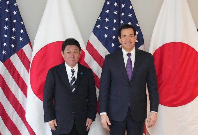 日美外长碰头了，而且还大肆谈论与中国有关的话题！

据彭博社报道，日本外相茂木敏