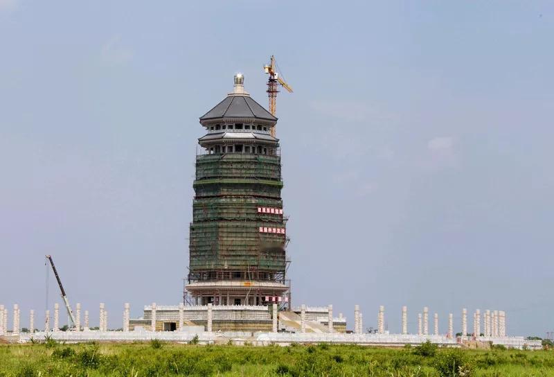 我国黑瞎子岛迎来大开发时期。黑瞎子岛位于黑龙江与乌苏里江交汇处，是中国最东端陆地