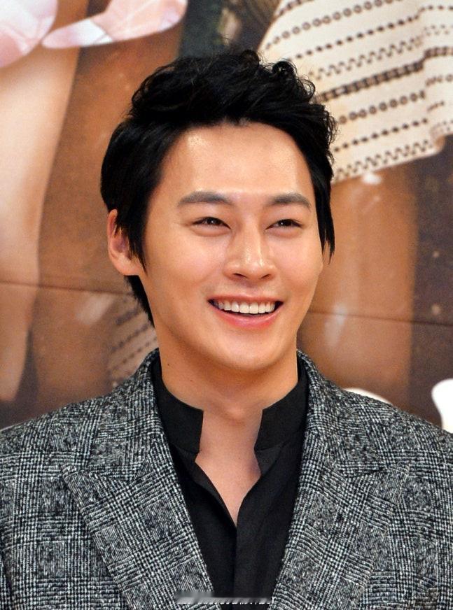 演员郑恩宇去世郑恩宇去世 据韩媒，演员郑恩宇去世，代表作《太阳的新娘》《玉林成长