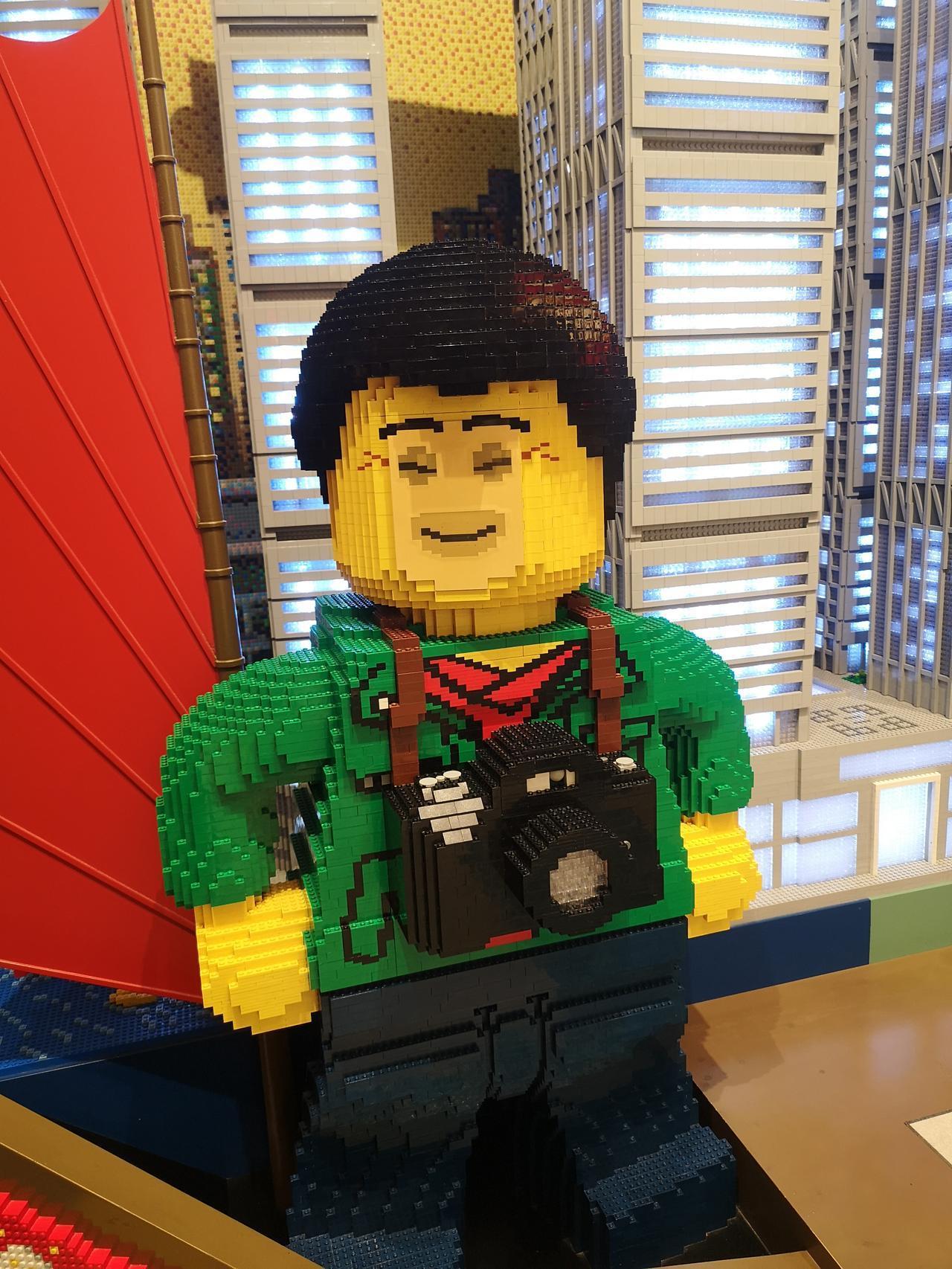 期中考试成绩已出，目前排名还未公布，大家看看这个成绩如何。
语文106（120）