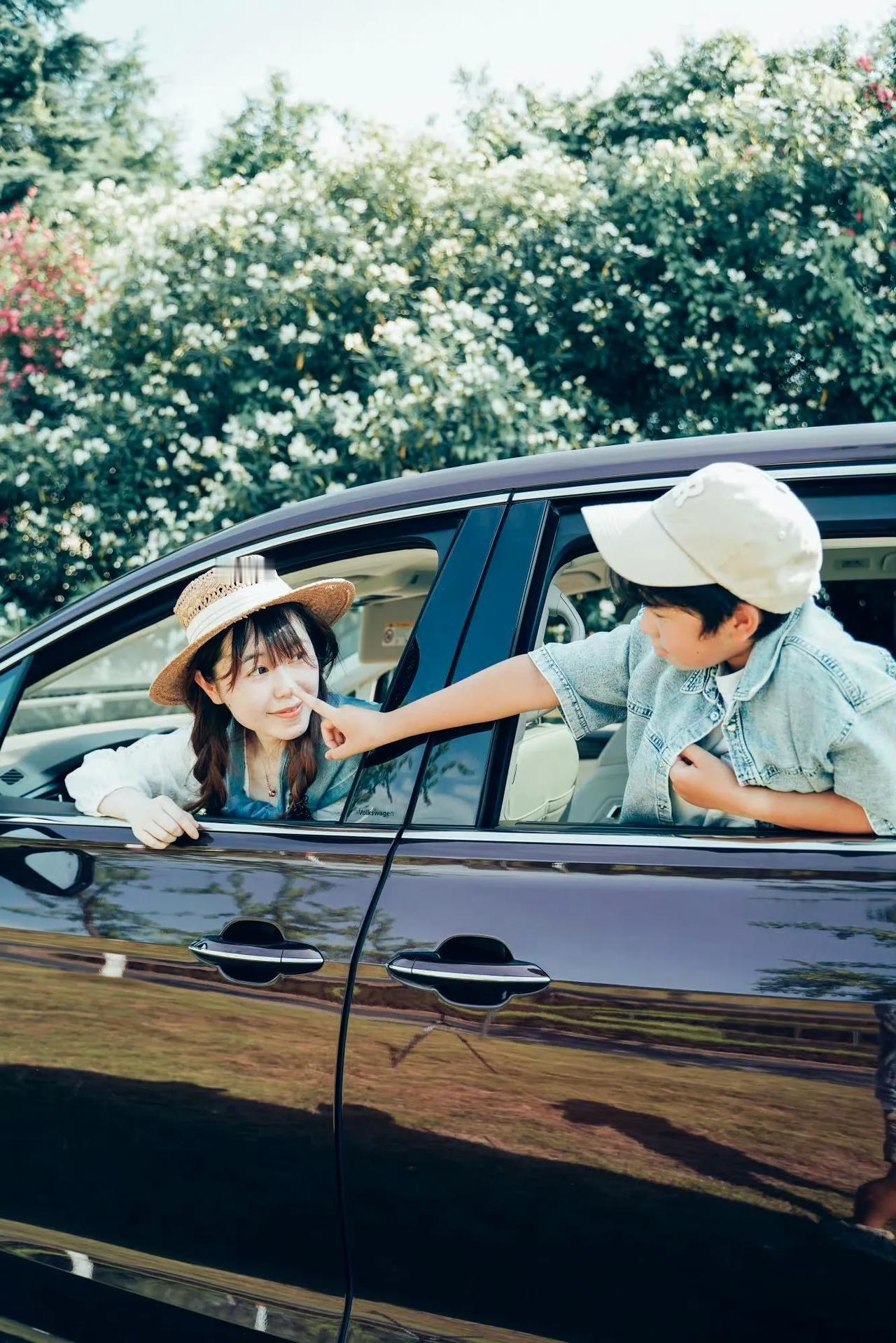 上海的寒流来袭，寒意袭人，让人感受到了严冷的冬季。于是，在这个寒假，一家人突发奇