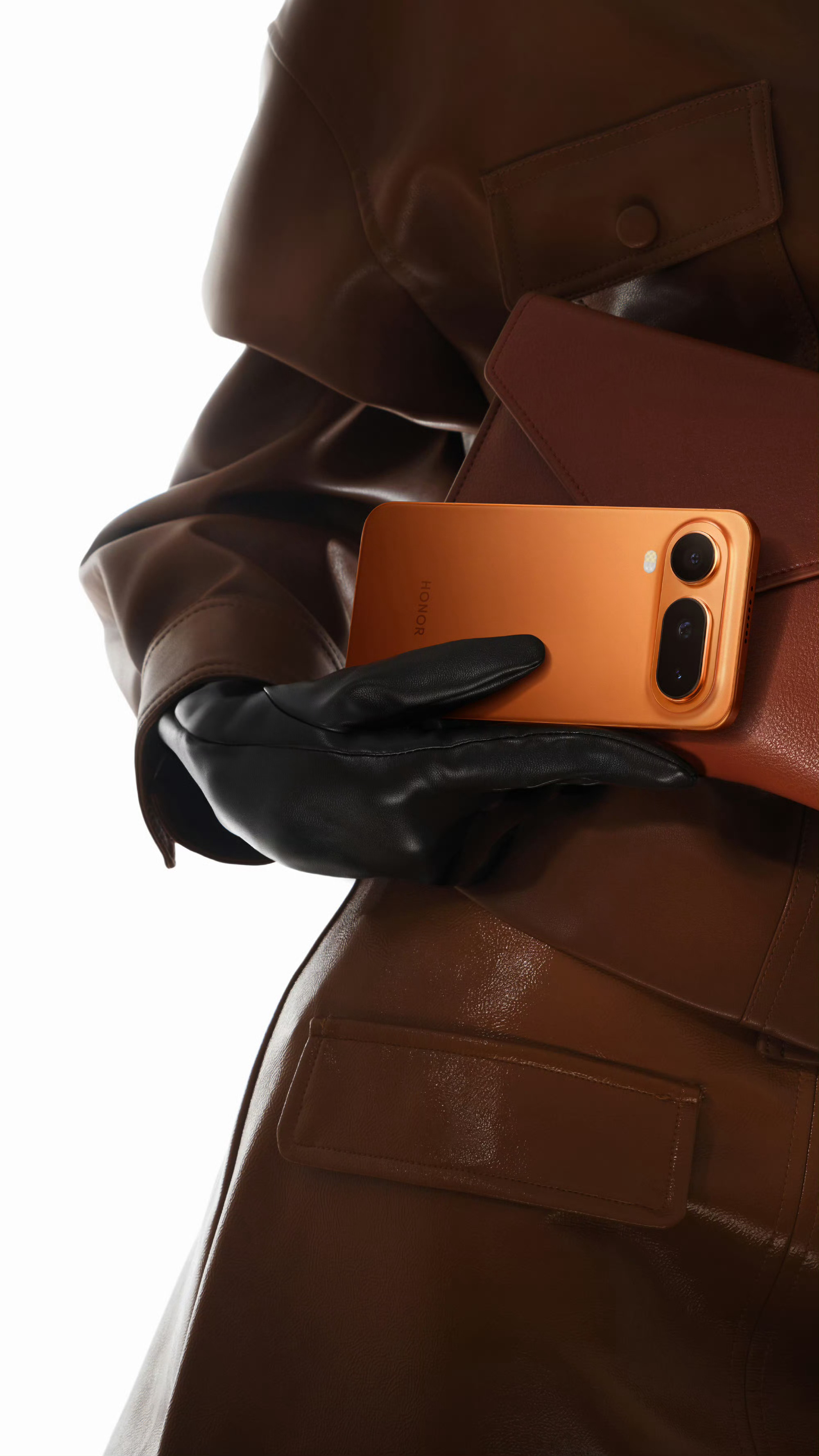 什么样的手机才能算Air我觉得是在轻薄的基础上，其它方面不能阉割太多，才是“完全