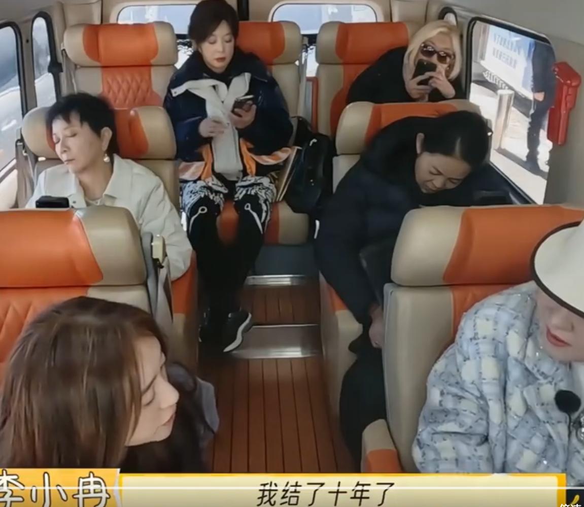 李小冉结婚这么多年，没生孩子，这个选择究竟对不对

其实她有也可以说离就离，她自