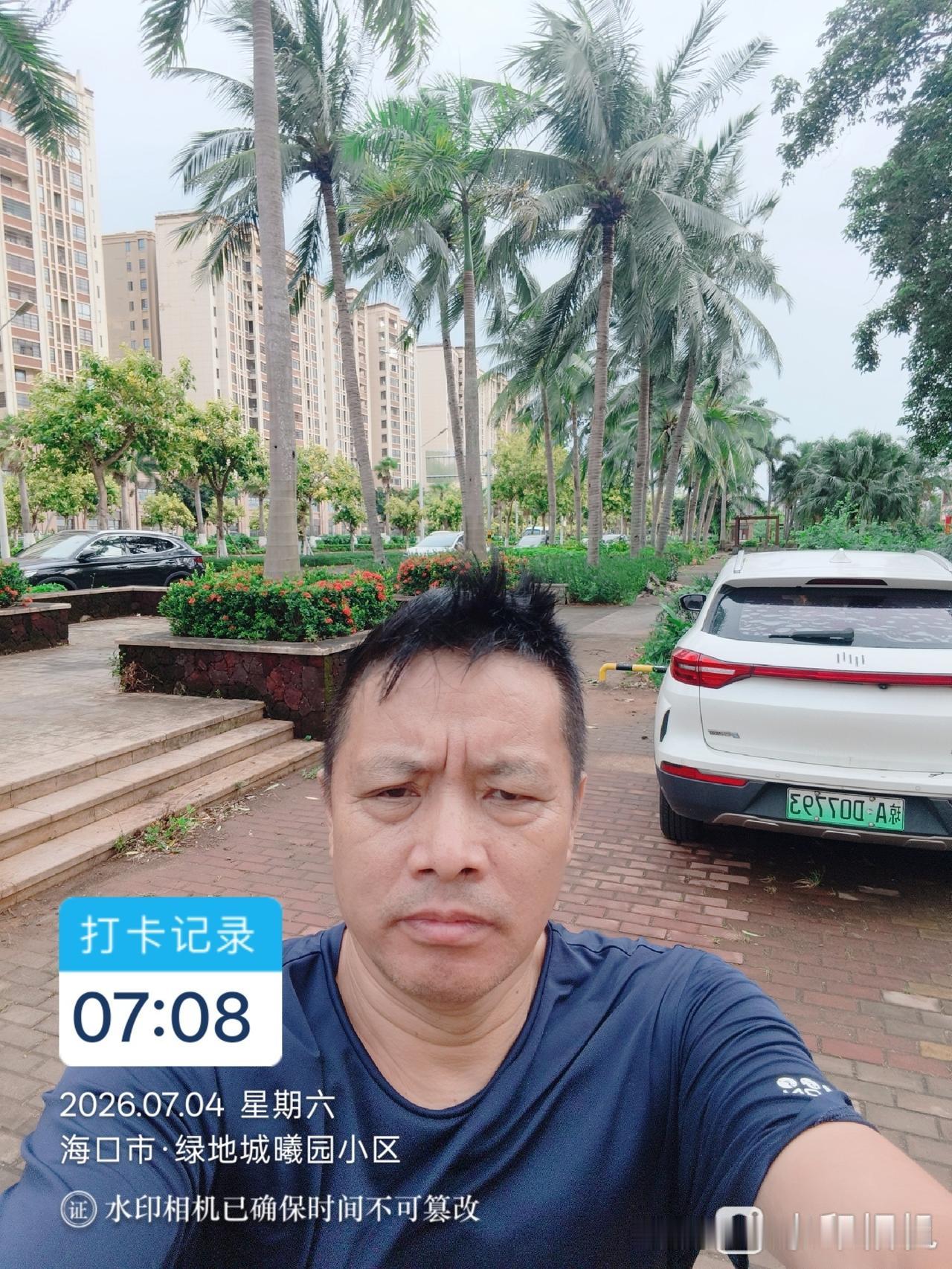 “海日生残夜，江春入旧年”。今年第10号台风“美莎克”于昨日18时20分在海南陵