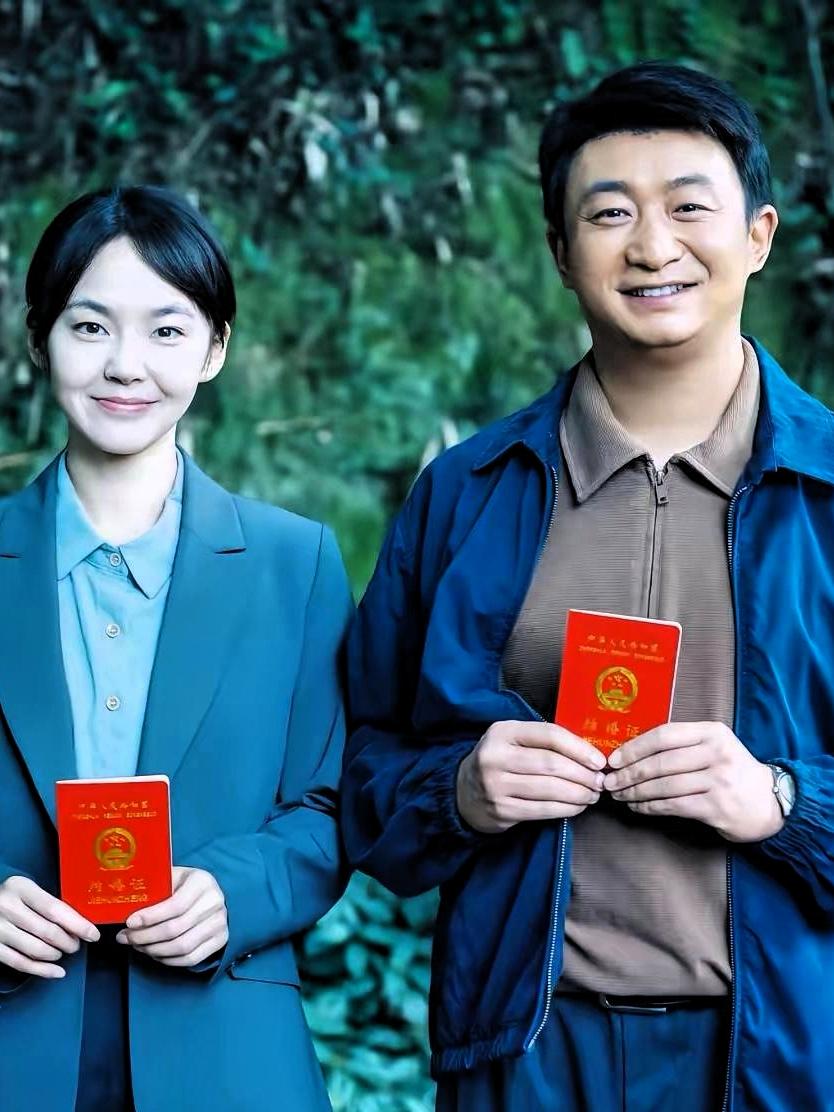 张佳宁在《重器》里的演绎太惊艳，年轻演员里难得的松弛感
 
当下不少年轻演员拍戏