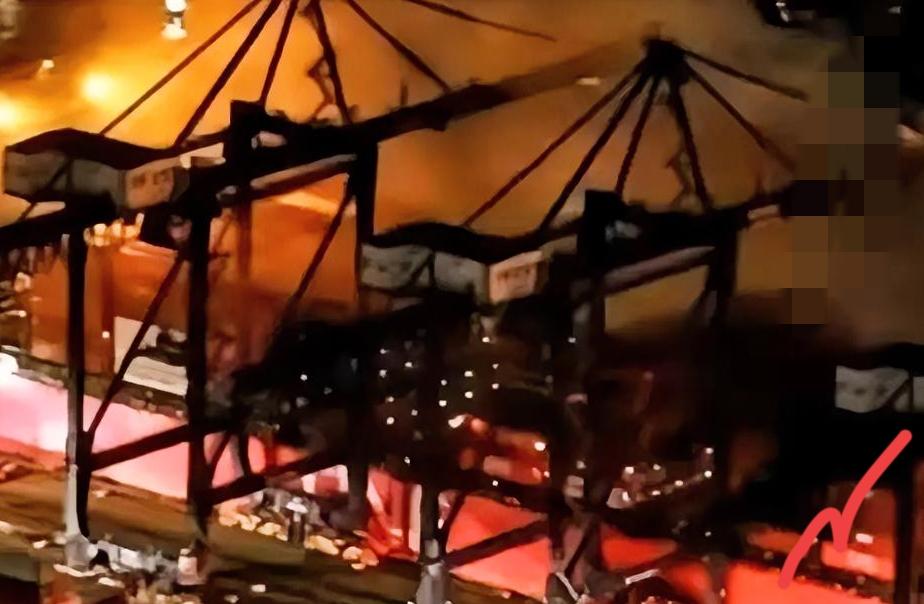 东京到洛杉矶的货船，怎么就炸了呢！
1月7号凌晨，砰的一声巨响，东京开往洛杉矶的