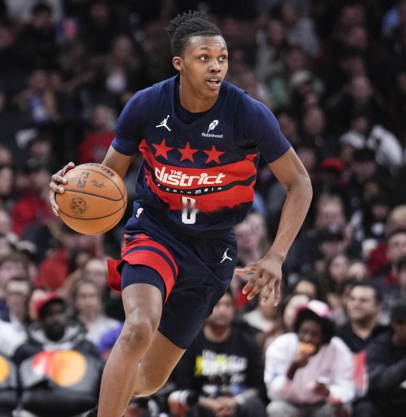 NBA常规赛，奇才客场114-113险胜雄鹿。本场比赛，奇才球员卡林顿发挥亮眼，