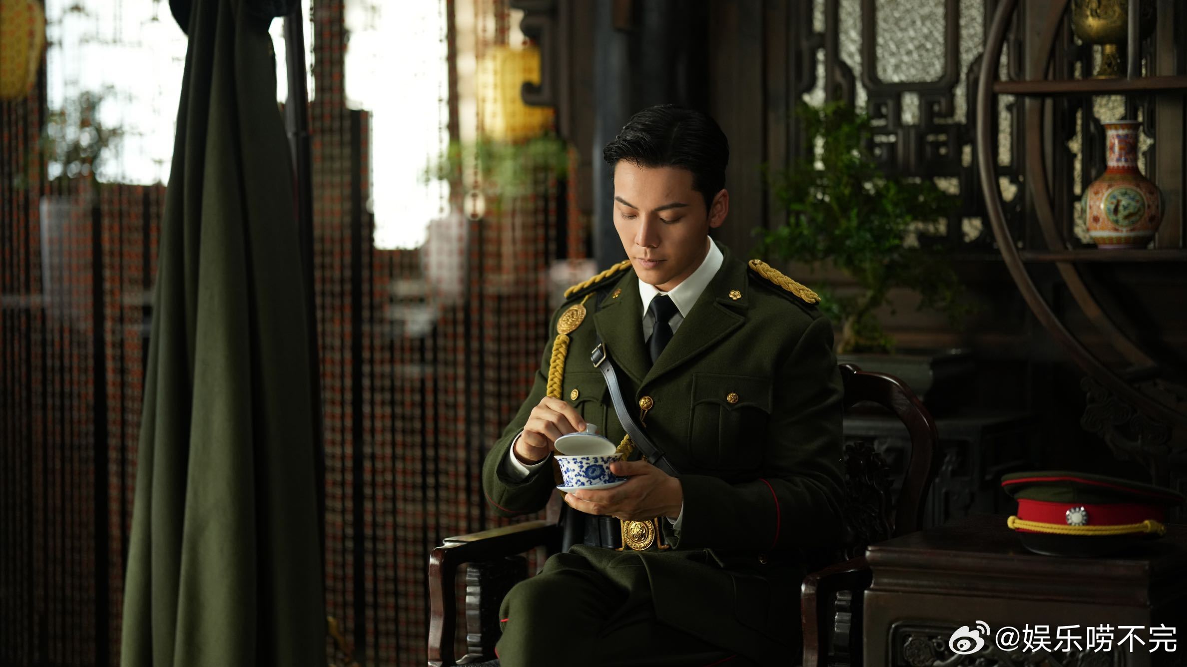 陈伟霆剧粉盘 十年前老九门打下的底子太扎实，佛爷角色滤镜持续吸粉，新作开播大批老