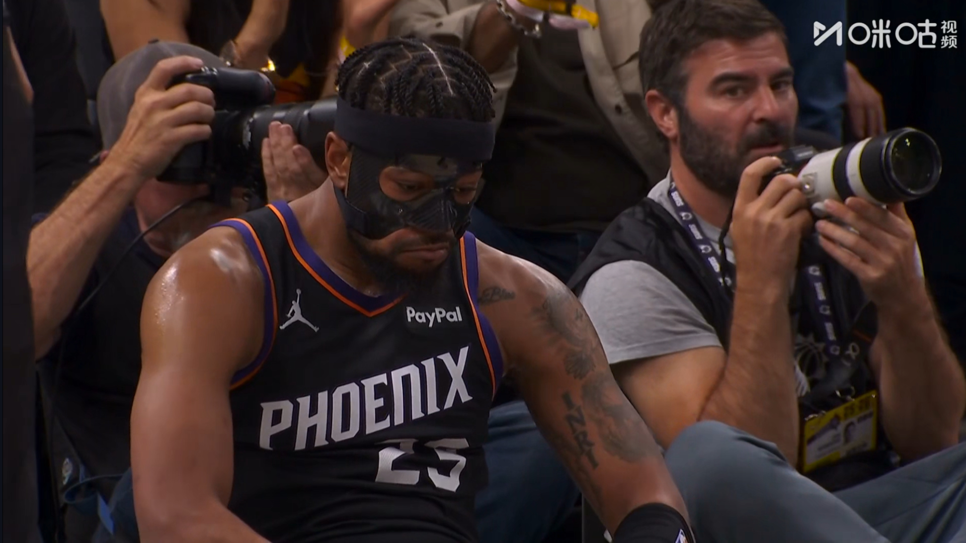 古德温在太阳表现的真不错，硬度绝对够，当年在湖人打得也不错，就是投篮差了点。勇士