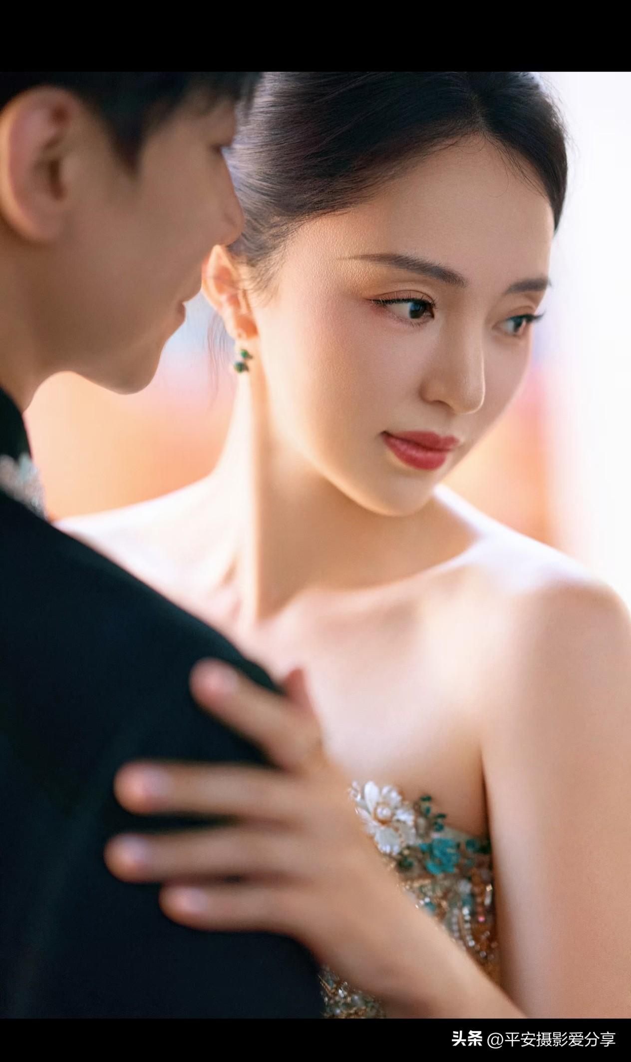 董璇——婚纱礼服写真照 青花礼服写真 古韵婚服写真 中式礼服写真 青花瓷写真照 