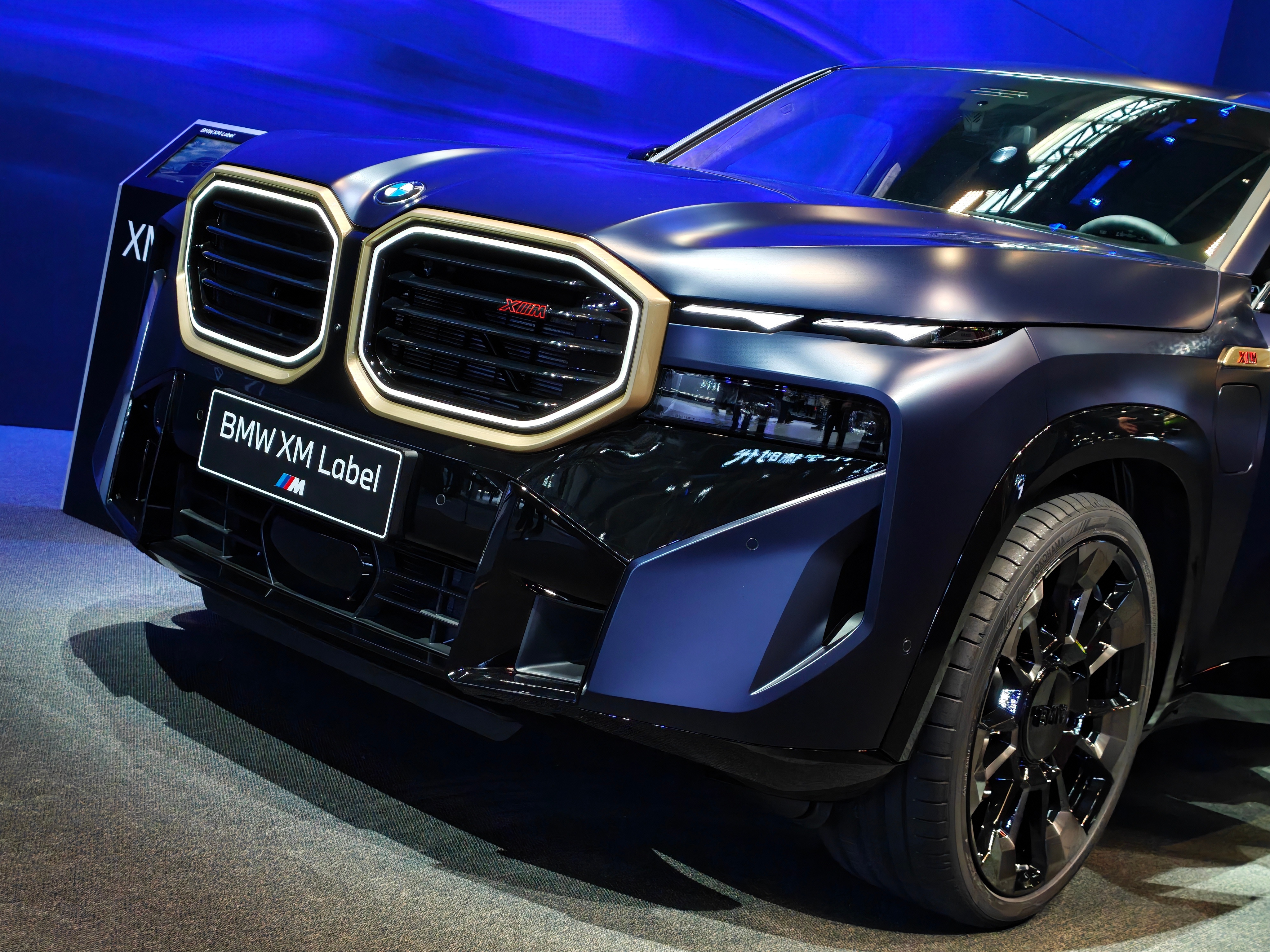 马王现在也确实“掉价”了售价掉下来的意思