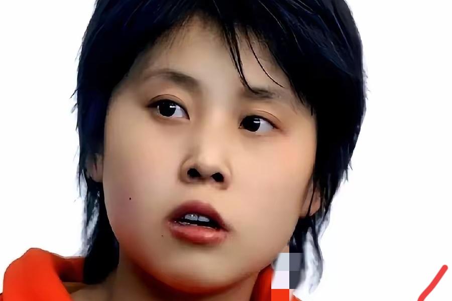 被国家队开除后，她在零下30度露天冰场滑冰，加拿大千万年薪加国籍，她看都不看。