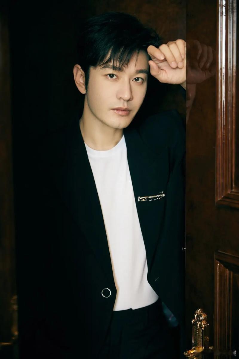 黄晓明拟录取上戏博士 黄晓明二战上戏博士拟录取！去年落榜说再战，今年真考上了，这