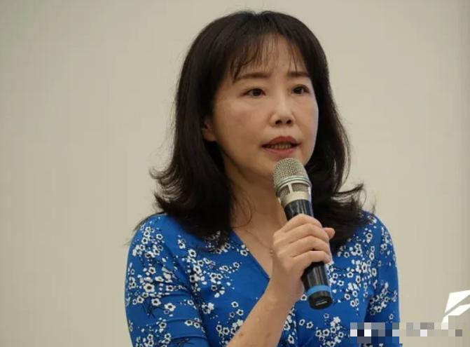 赖清德窜访斯威士兰行程泡汤，国民党出来回应了！
 
4月21日，国民党文传会主委