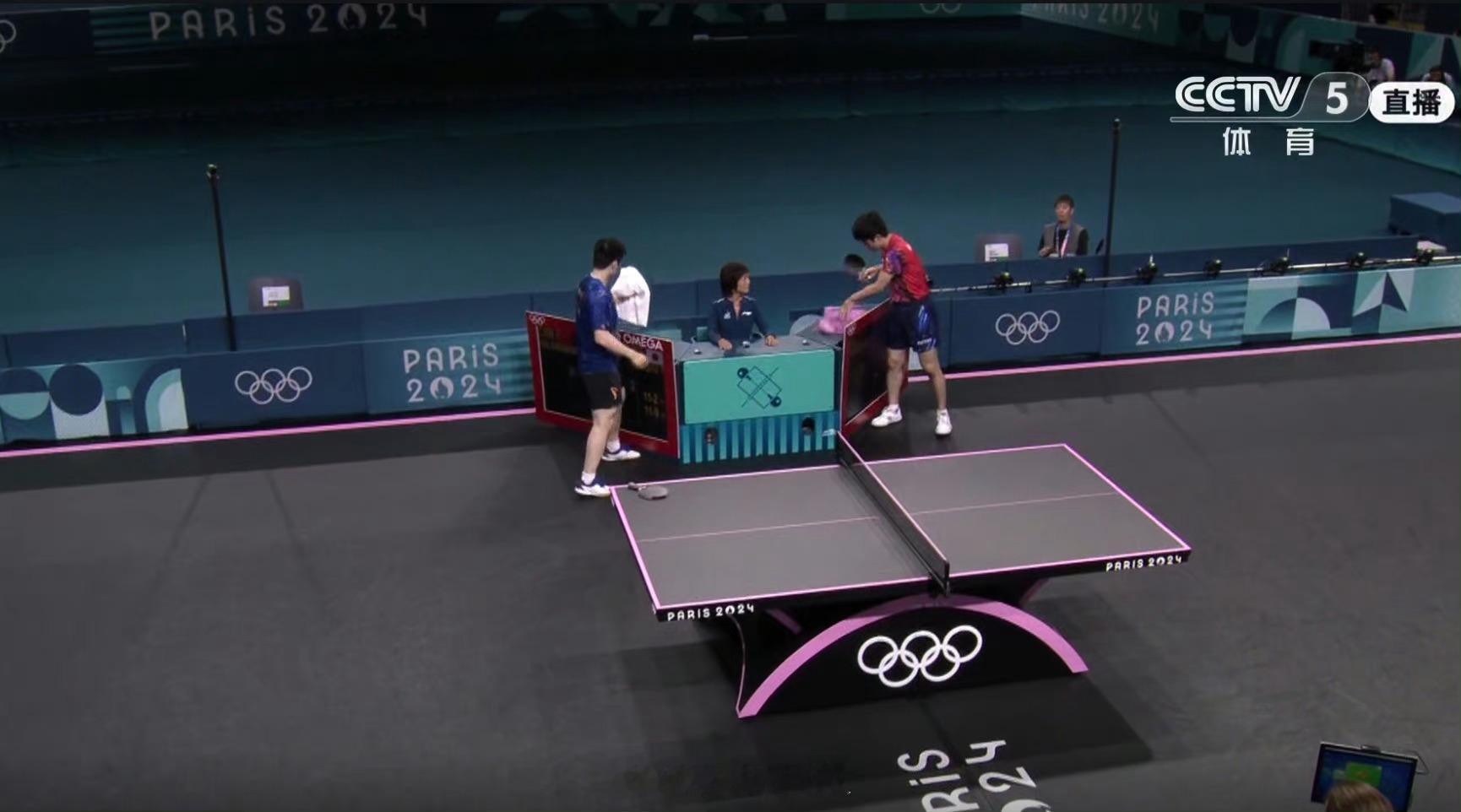 #一起为樊振东加油#来实时更新下这场男单比分，不敢看比赛需要上呼吸机的可以蹲下，