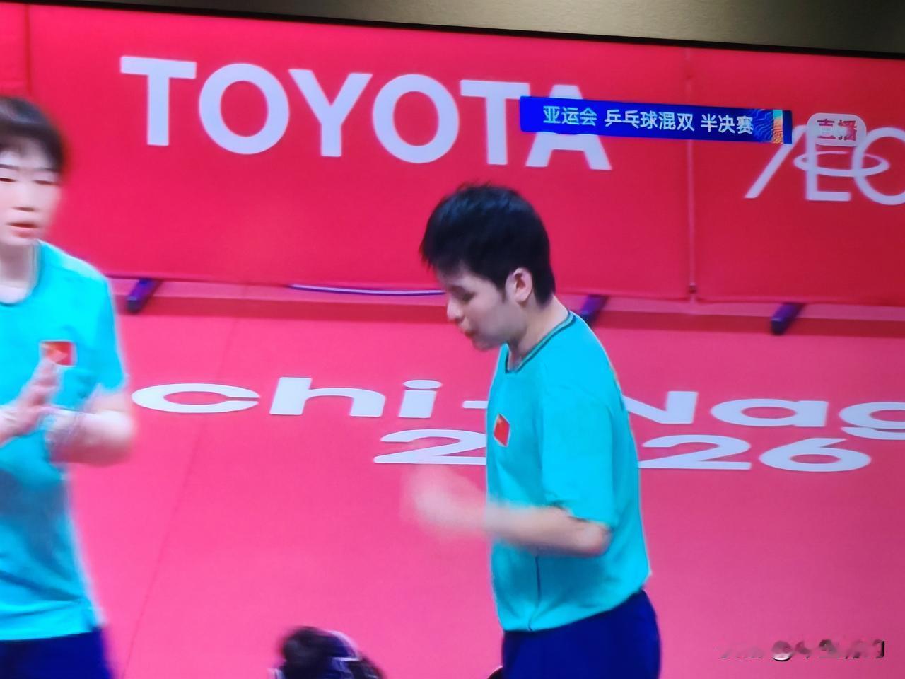 好消息，好消息，太棒了，林诗栋淘汰松岛辉空，晋级半决赛，日本队无缘男单任何奖牌！