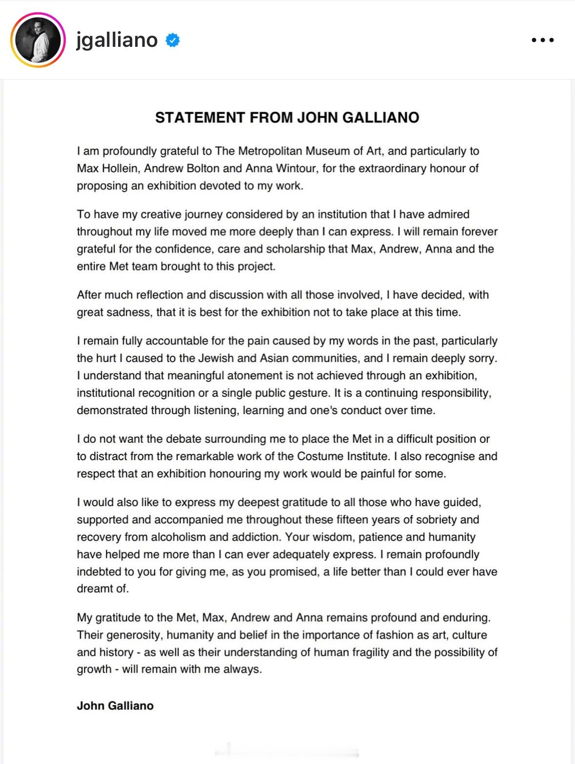 John Galliano刚刚在IG发表声明，宣布以他为主题的2027年Met 