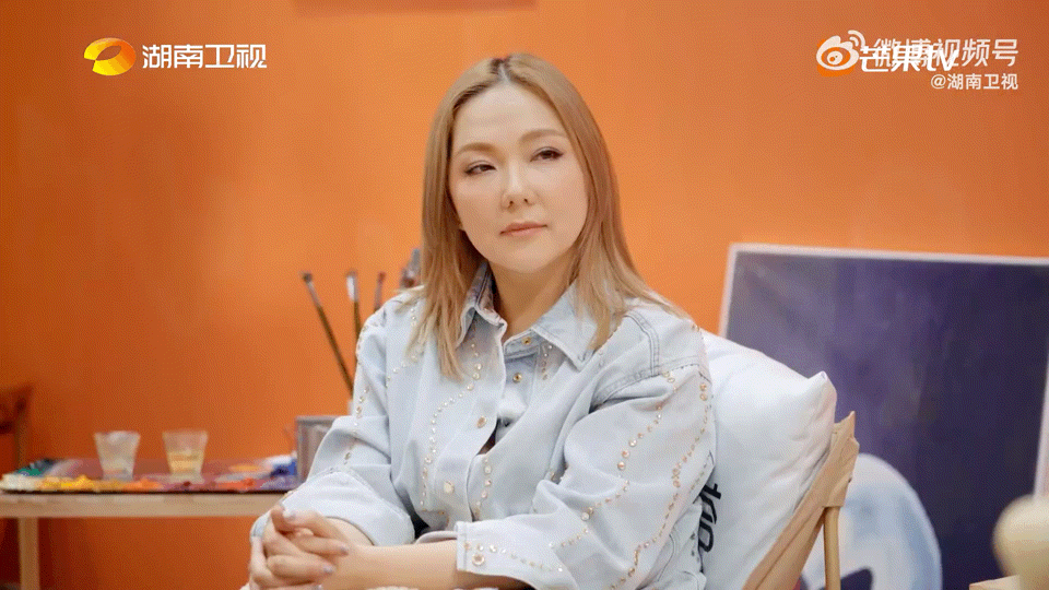 卫兰[超话]卫兰一次次从零开始讲真，敢一次次推倒重来，卫兰这股子坚韧，活该她越来