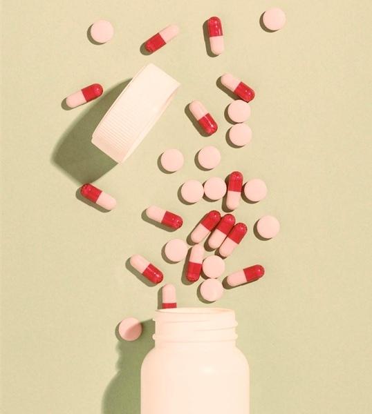 挑衅中方，就好比是向天空掷出回旋镖！

不是高科技东西，只是平常产品，中方掌握着