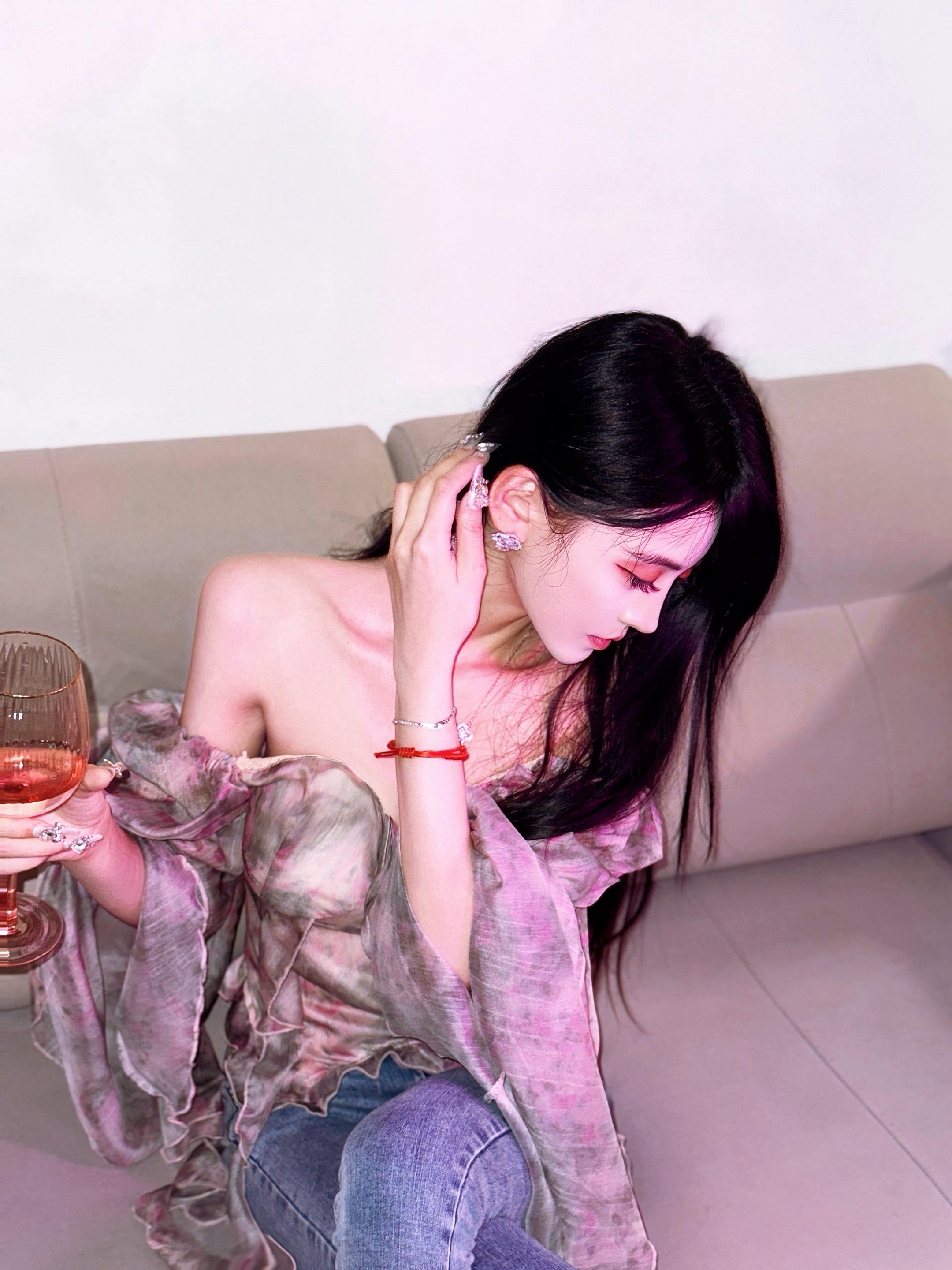 杯子里装的是什么？