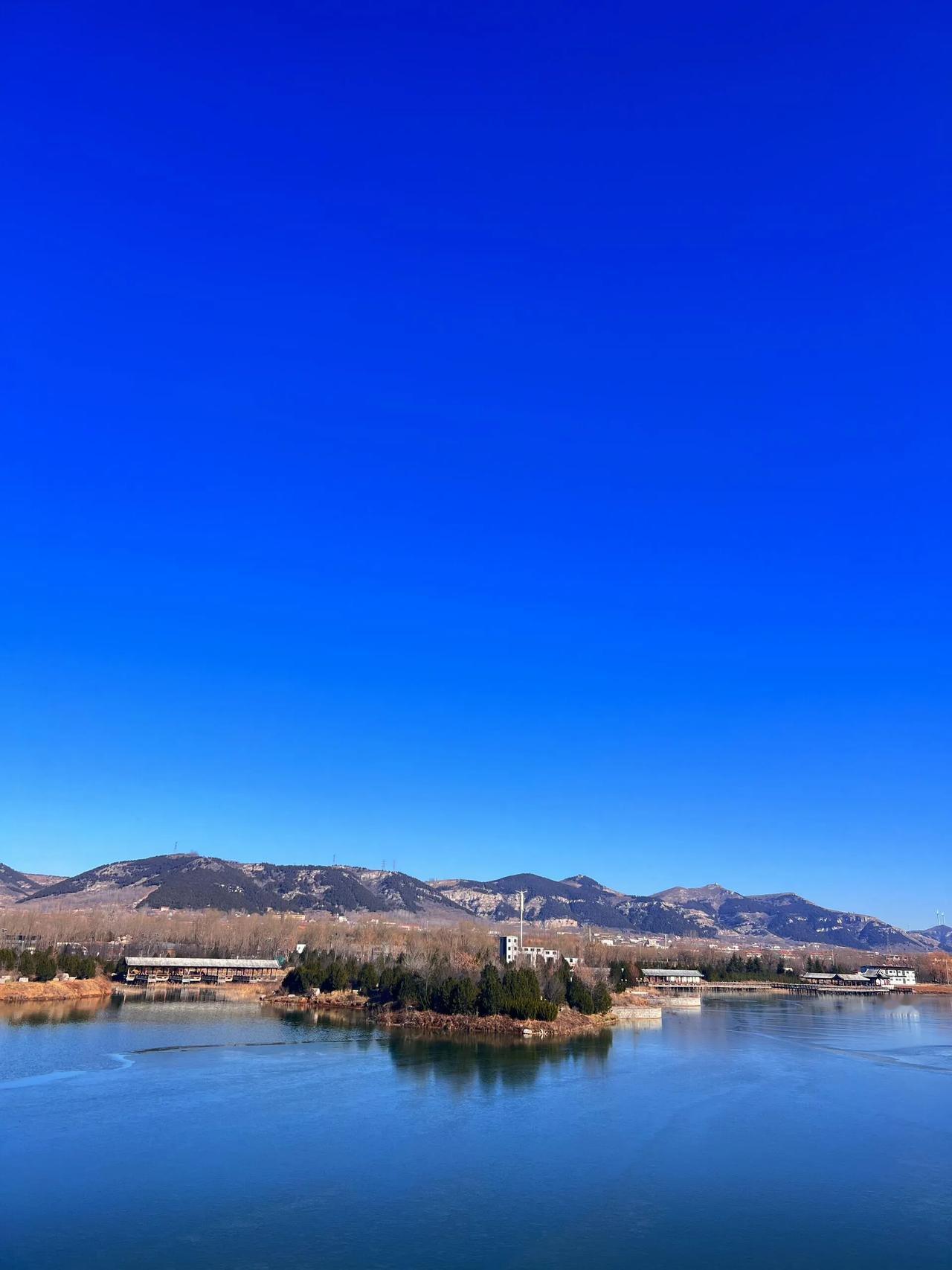 如果原生家庭不好，单凭一己之力是搞定不了的;首先要做的，是远离家人，以及之前所有