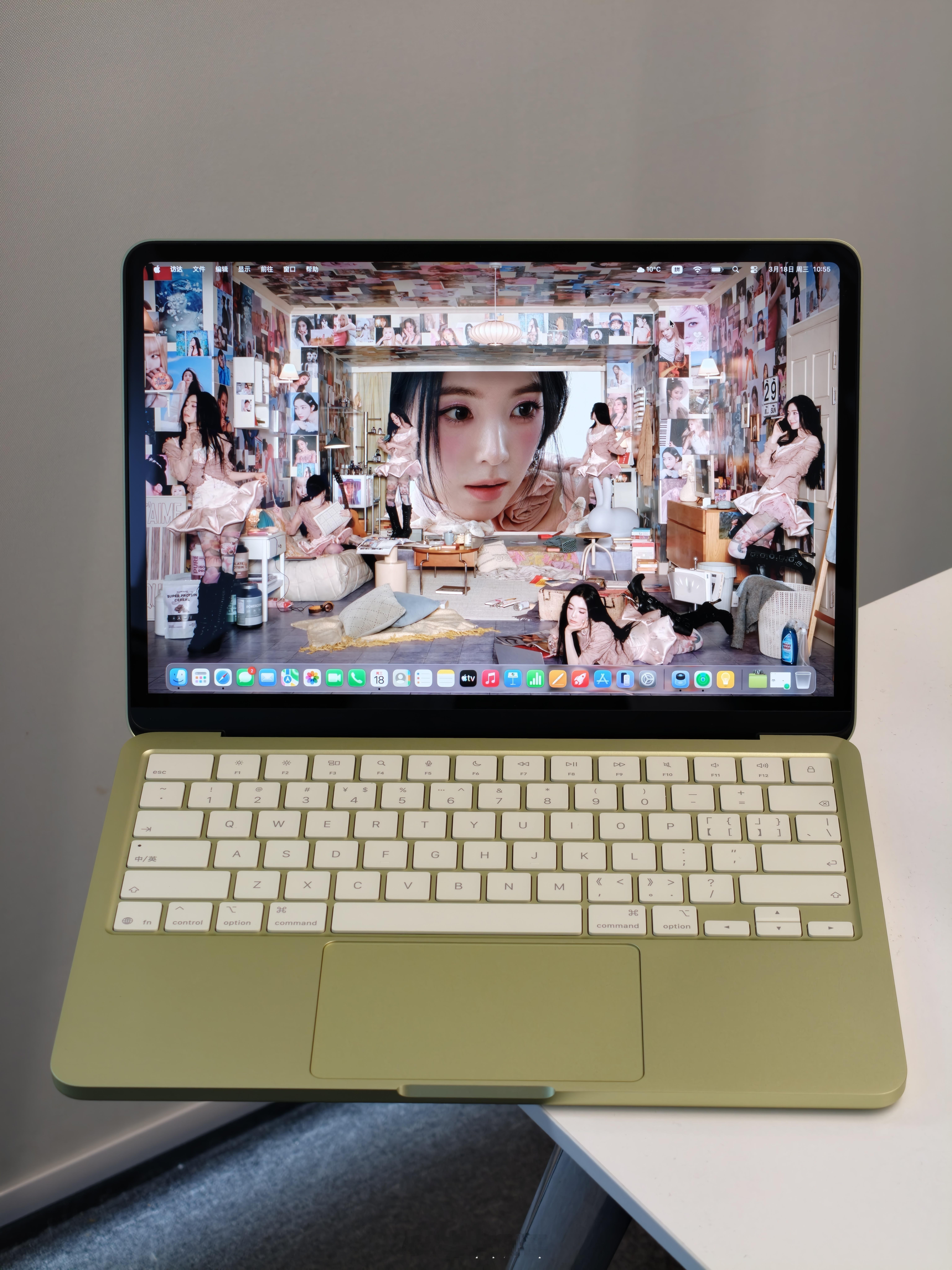 闲聊，你现在电脑用的什么壁纸？ 