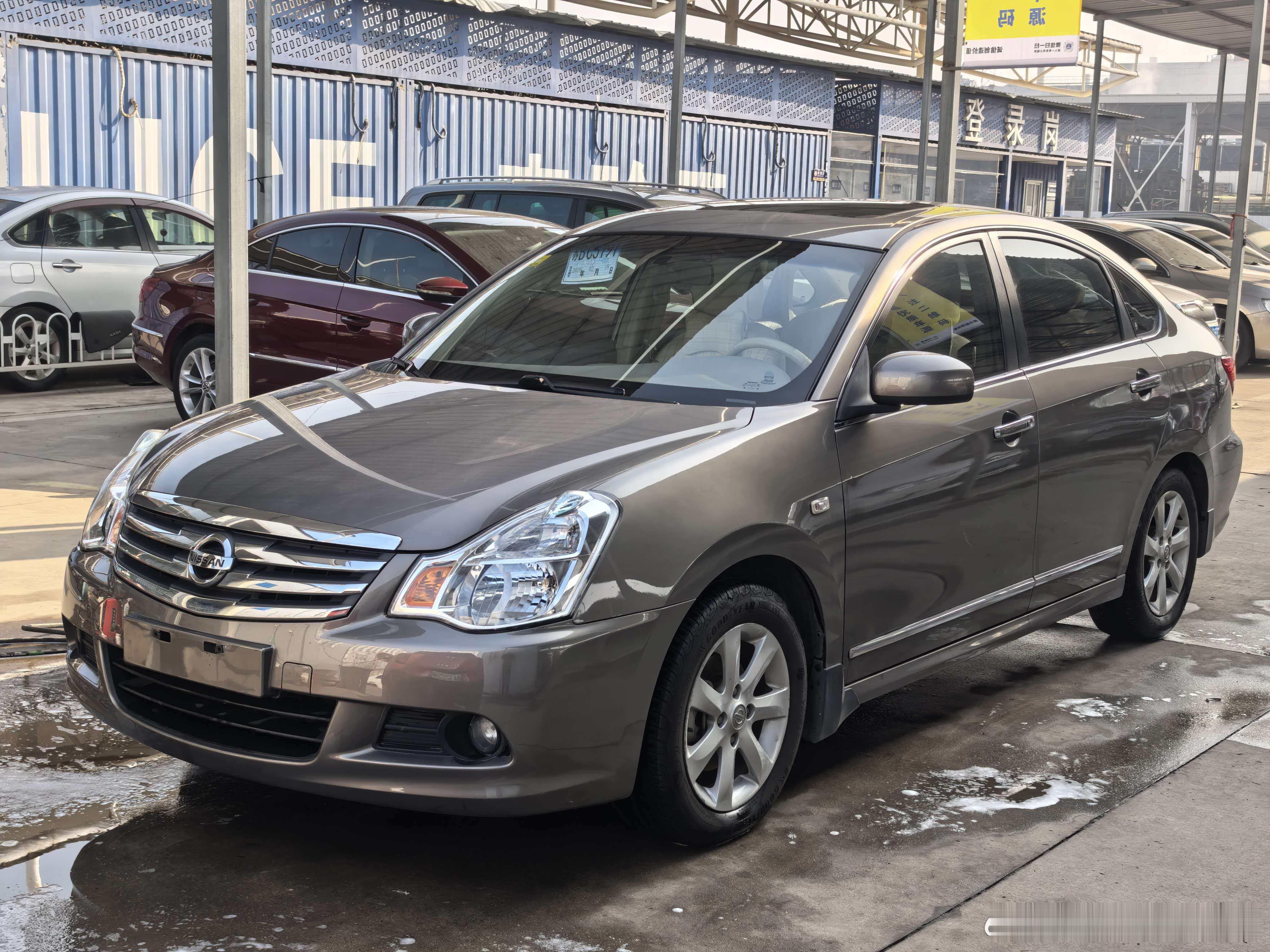 收尾年前最后一台入库车源2010年精品自动挡轩逸赶在放假前过户到我名下了都留着年