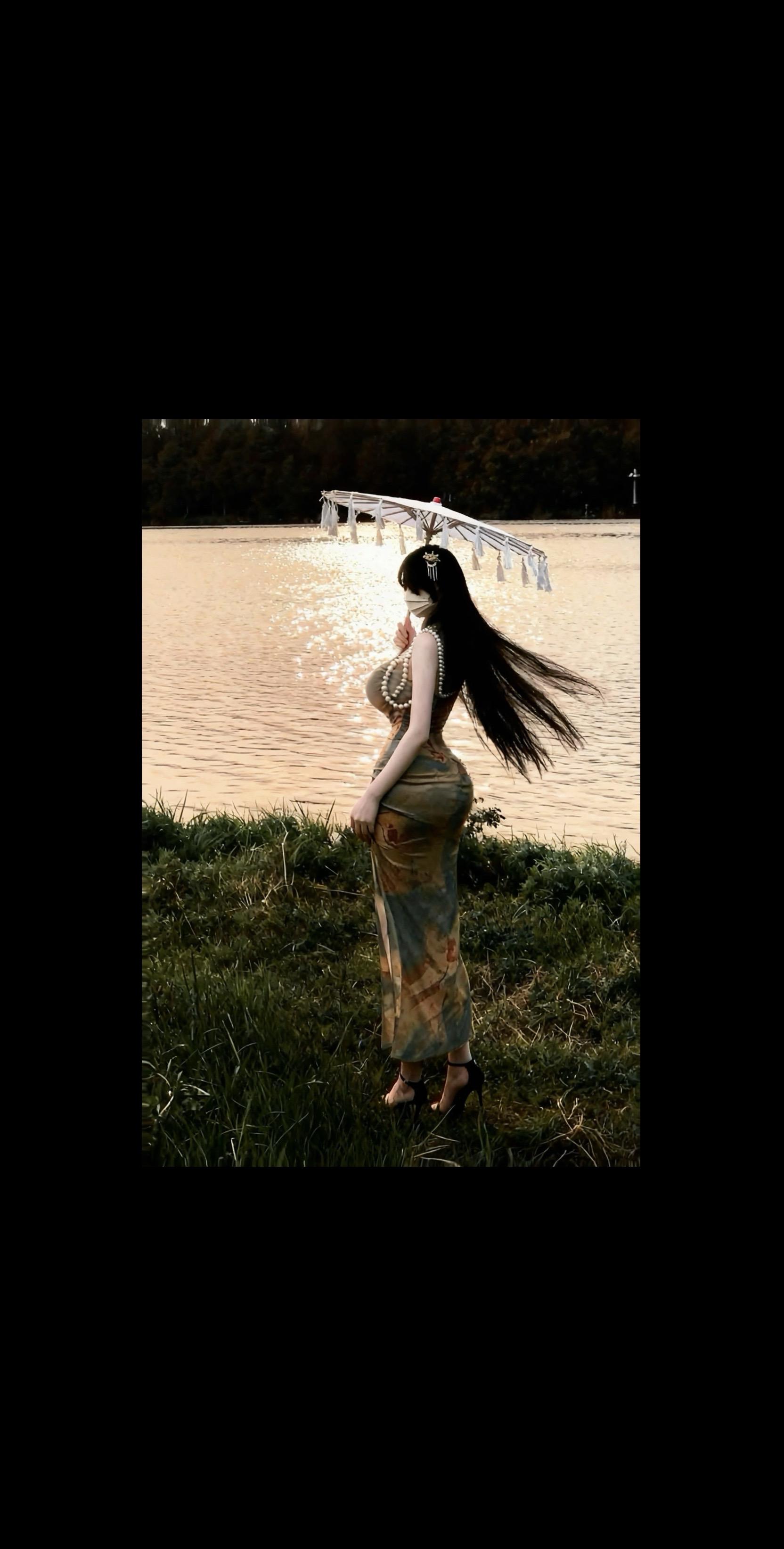 秋江辰这个前奏太适合秋天 旗袍