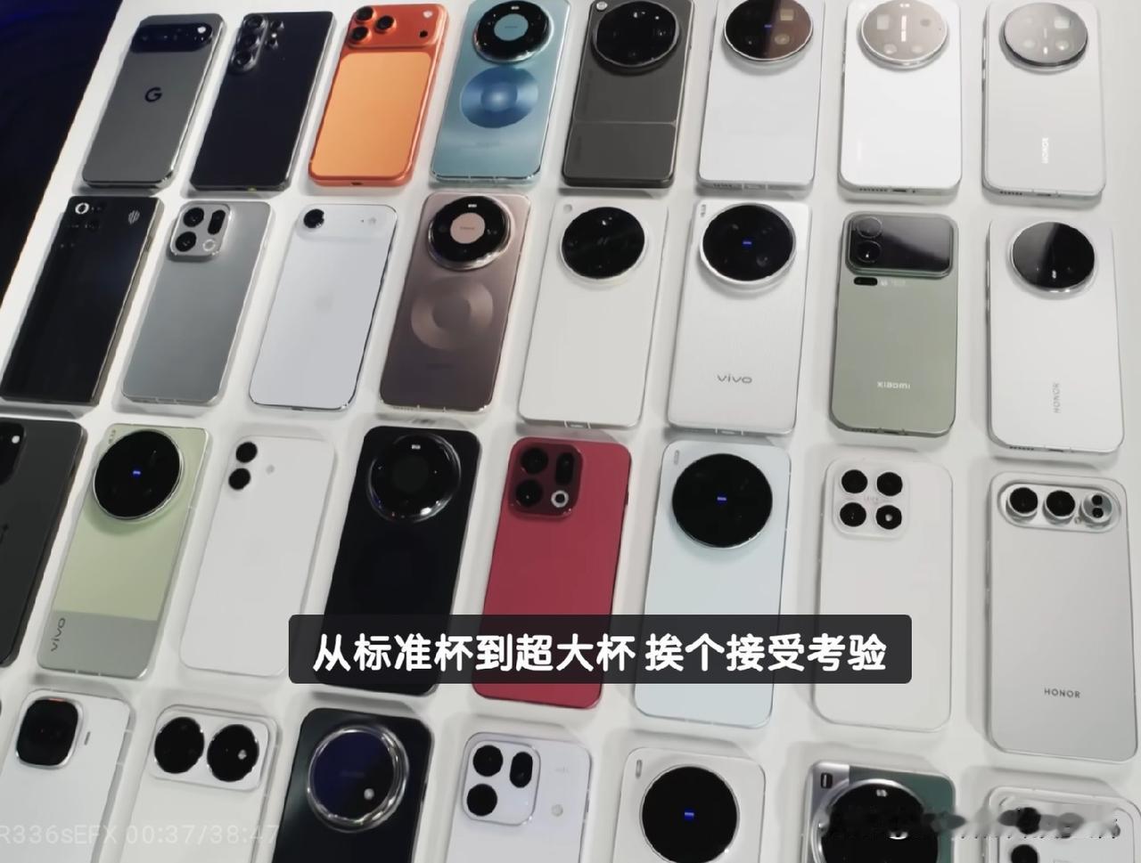 手机是真的卖不动了。
2026年第二季度全球出货量2.775亿部，同比跌6.7%