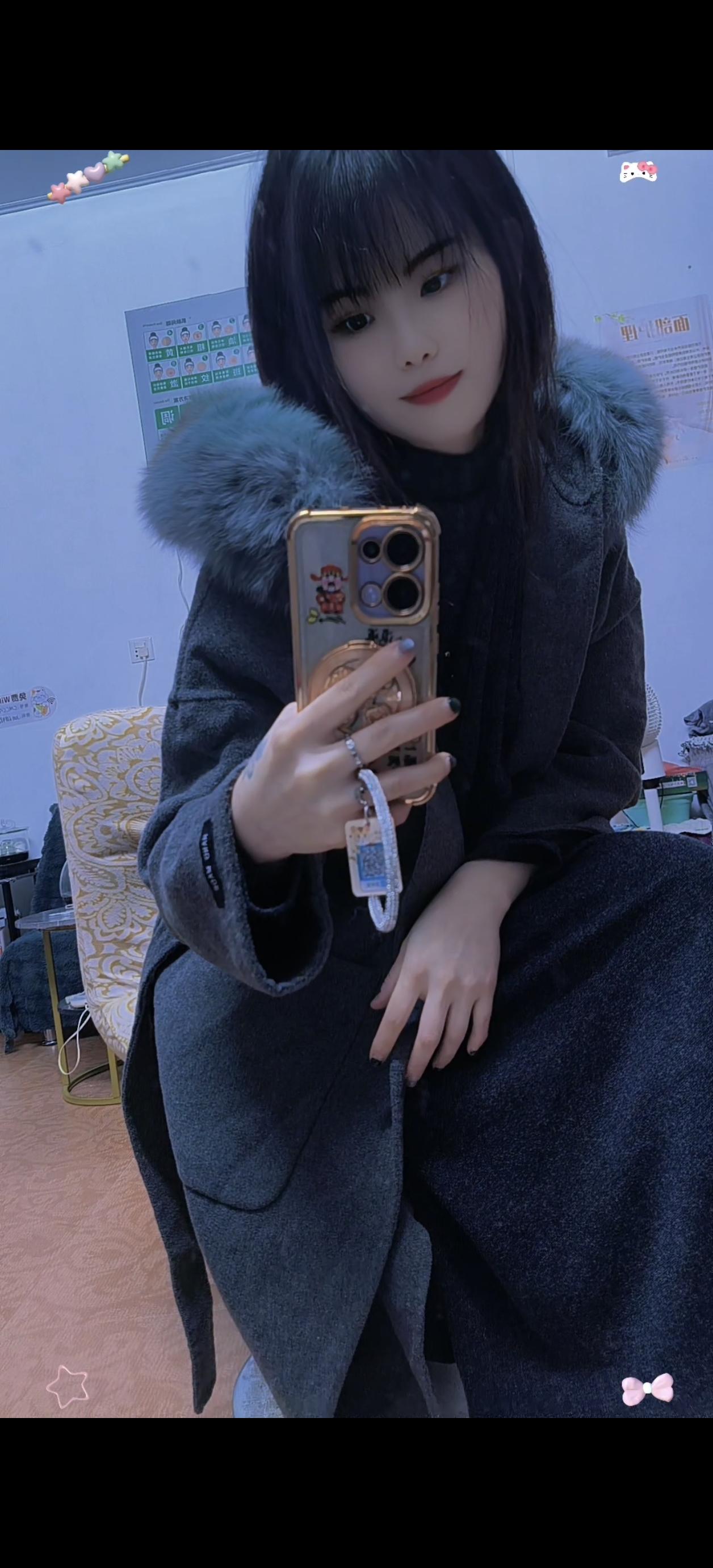 以前不是以前的小女孩了，没有了天真的一面，没有那么好忽悠，现实怎样就怎样，到了一