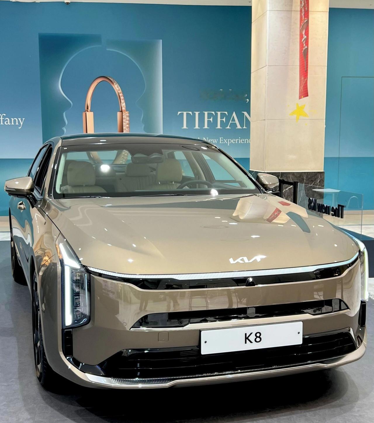 2025款起亚K8：颜值配置双碾压！拒绝千篇一律的豪华，2025款起亚K8用设计