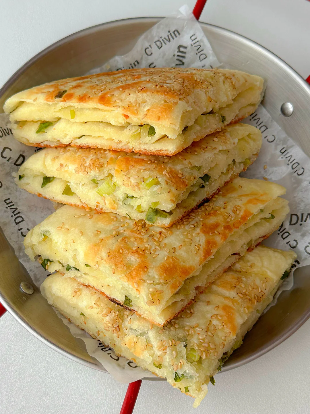 早餐给孩子试试这个千层发面饼‼️太好吃了