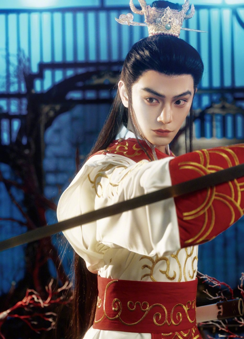 丁禹兮cos白龙马昨天春晚超优秀，今天创意新点子马年cos小白龙，姐妹我要怎么和