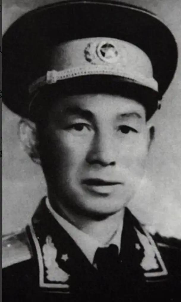 1943年，一个老红军申请结婚，却被拒绝，他一气之下离队出走，结果碰上日军，不幸