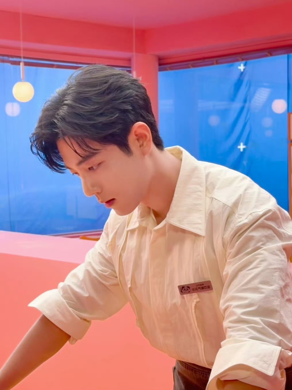 白衬衫简直是肖战的统治区！ 