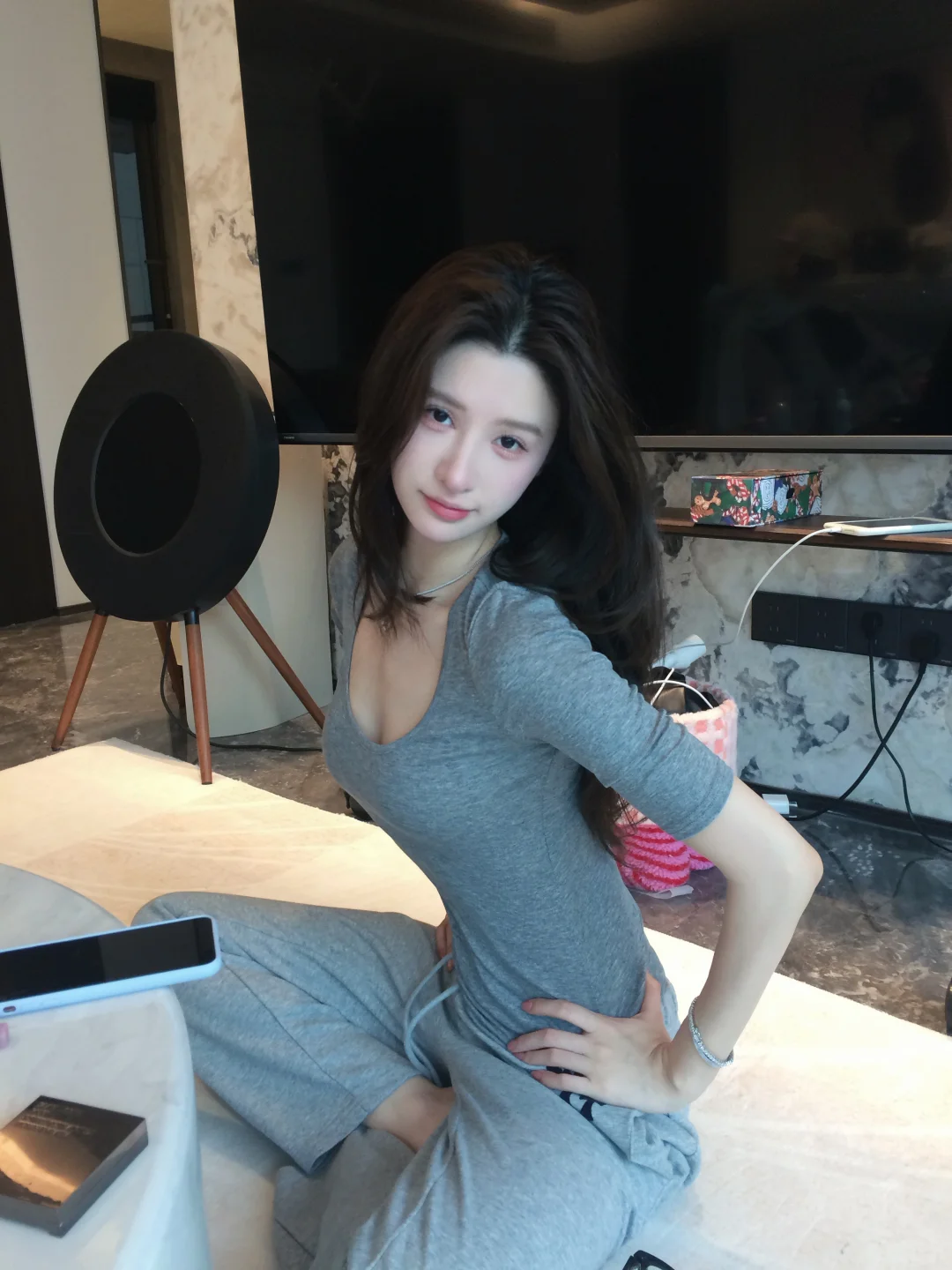 我怎么那么爱灰色！