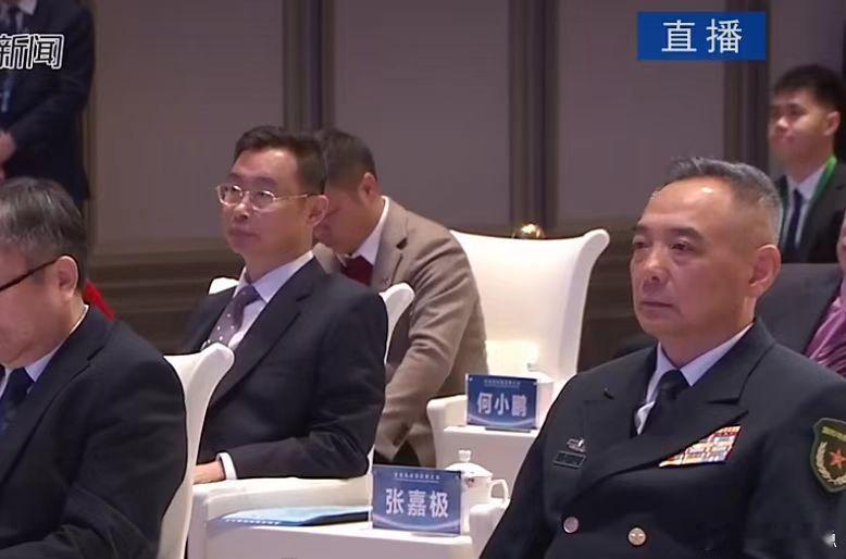 【行稳致远，2025向蓝海进发】烟隐路边社消息，何小鹏开工信全文来了。同学们新年