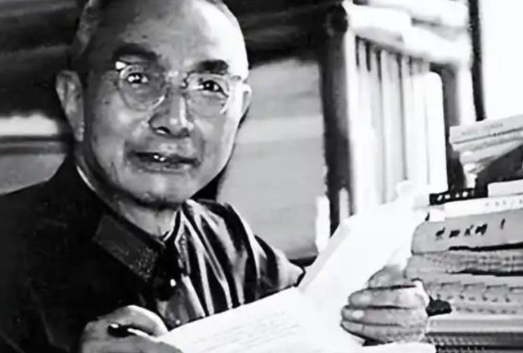 1997年10月20日，郭汝瑰被一辆大货车撞倒，抢救无效身亡，三天后，他家突然收
