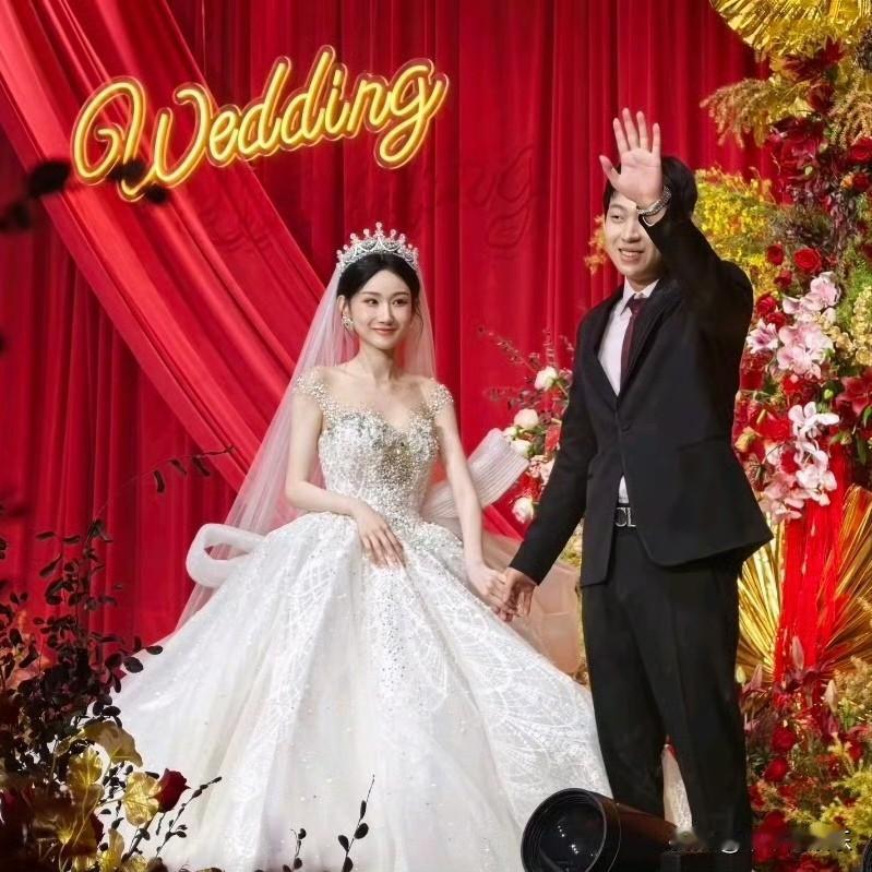 2026年1月17日，山西临汾的冬日因一场婚礼而温暖如春——独立音乐人陈雪凝身着