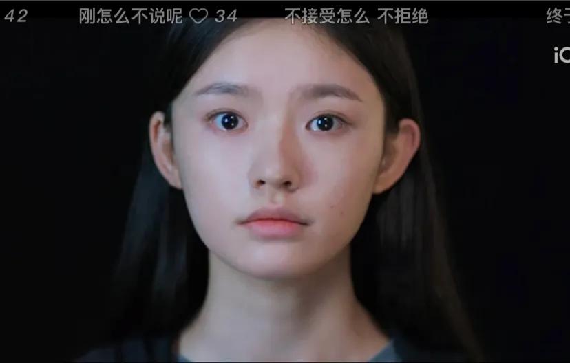 请记住这朵盛世白莲
成功和赵寻的终极对话时，
成功满眼透露出清澈的愚蠢，他百思不