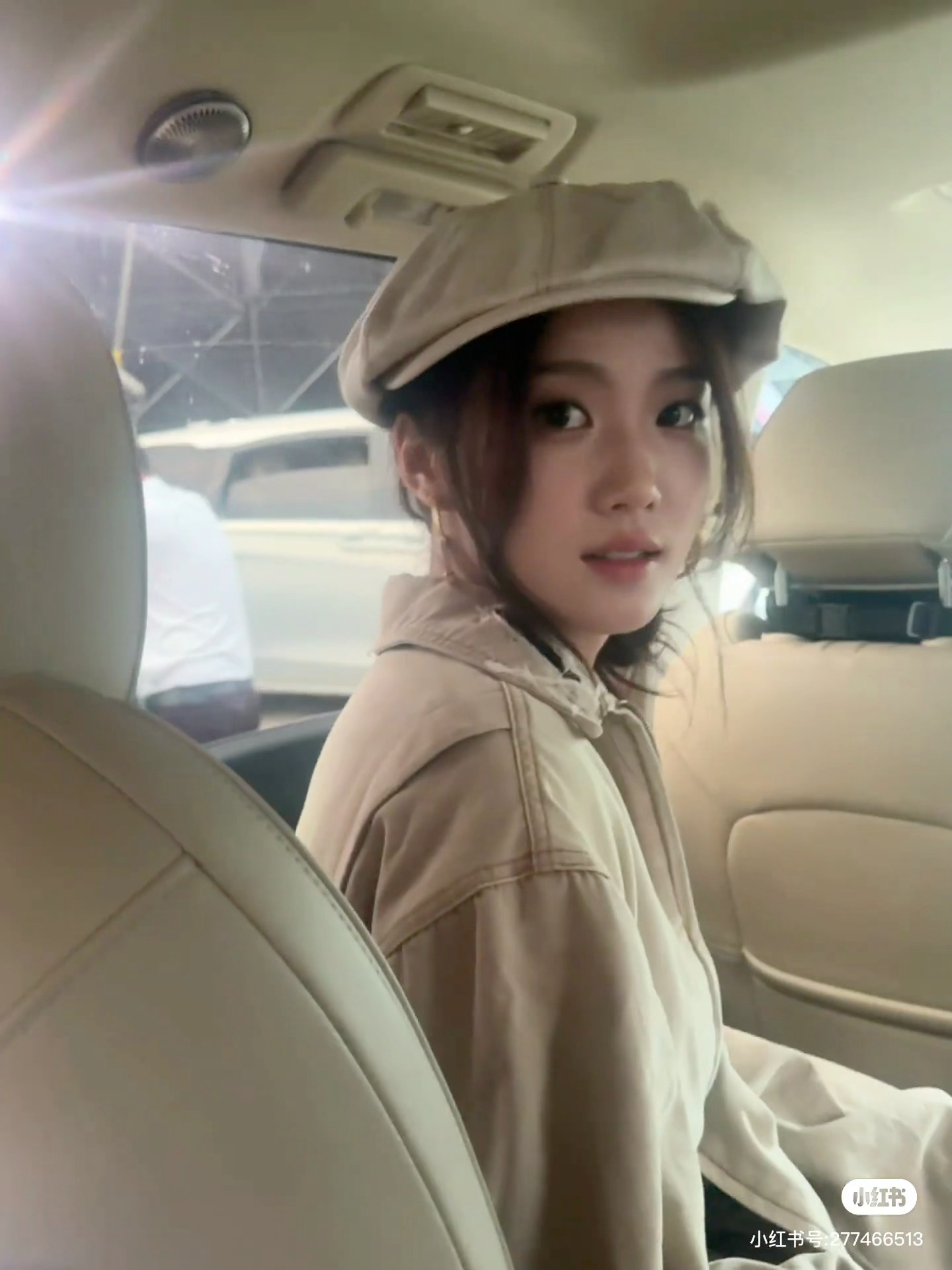 卢昱晓   🌷卢昱晓轧戏🌷卢昱晓胡羞在我荒瘠的土地上，你是最后的玫瑰。