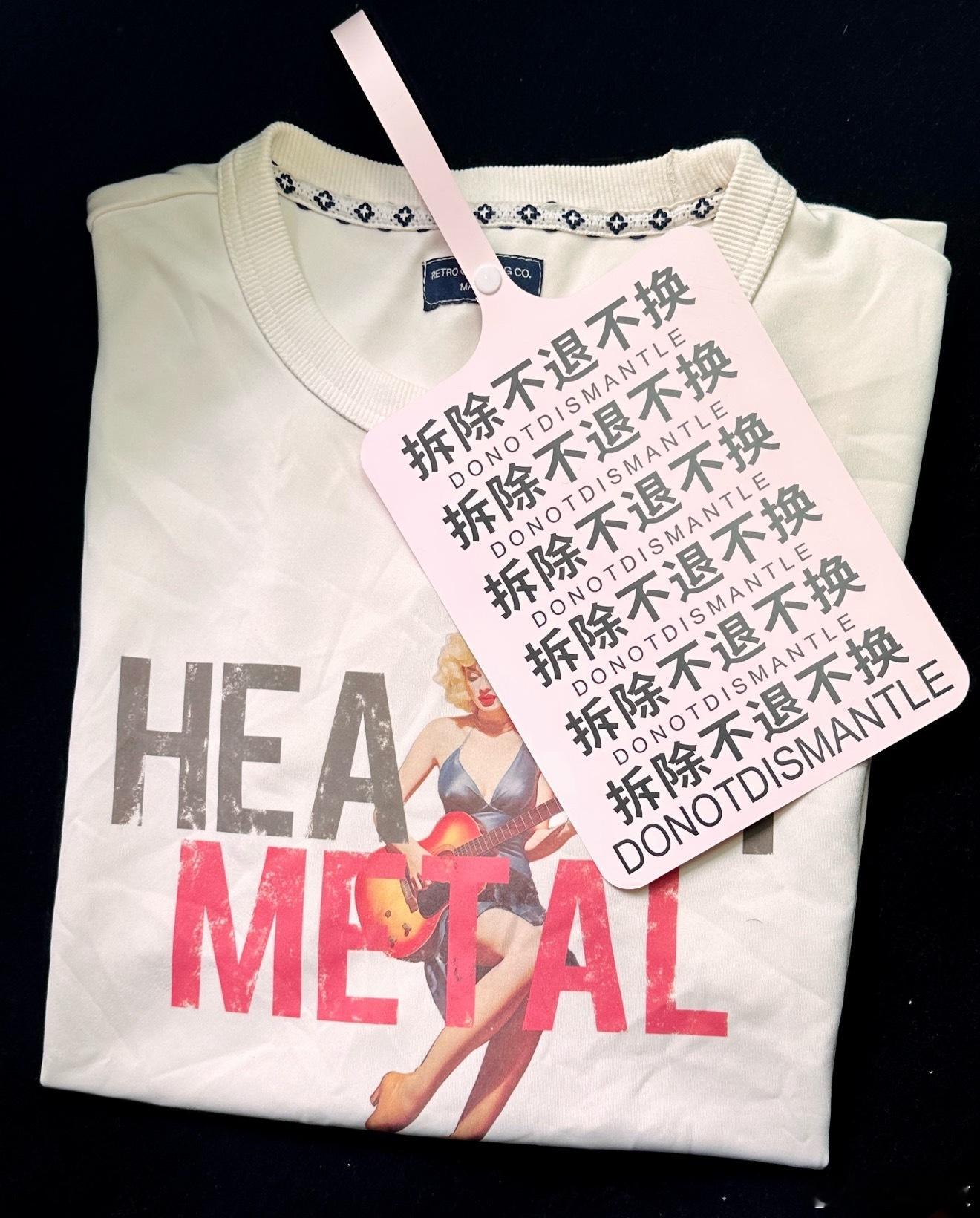 巨型吊牌 防退货建议还是出台白嫖用户黑名单吧，要么把吊牌放在衣服最显眼的位置。正