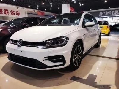 上周刚提了2025款高尔夫280TSI DSG Pro，这一周跑了快400公里，