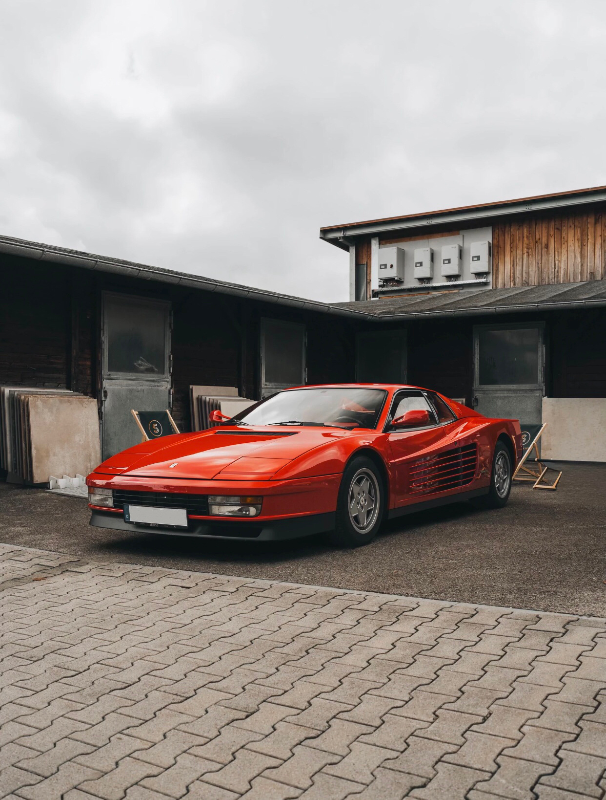 前悬即名片的法拉利Testarossa永不过时的法拉利Testarossa可能是